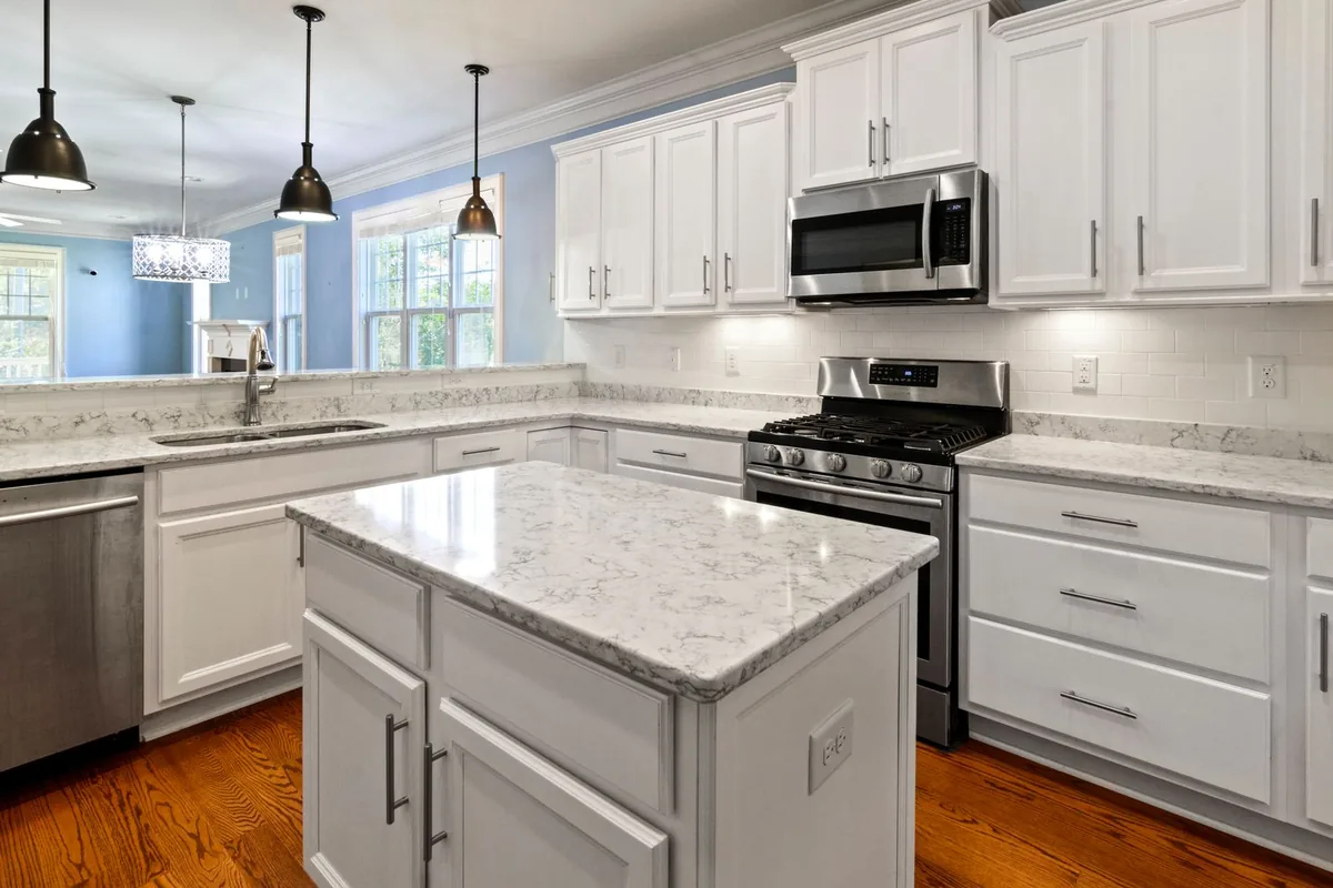 Filth & Squalor Cleanup in Alderwood Manor, WA